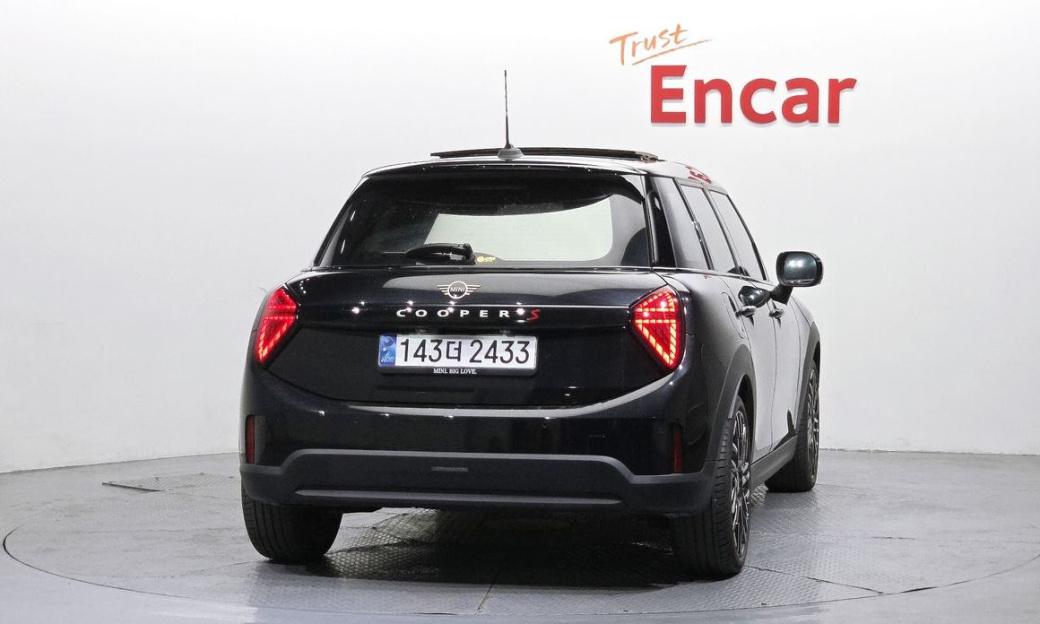 Mini Cooper 5 Door Favoured, 2025