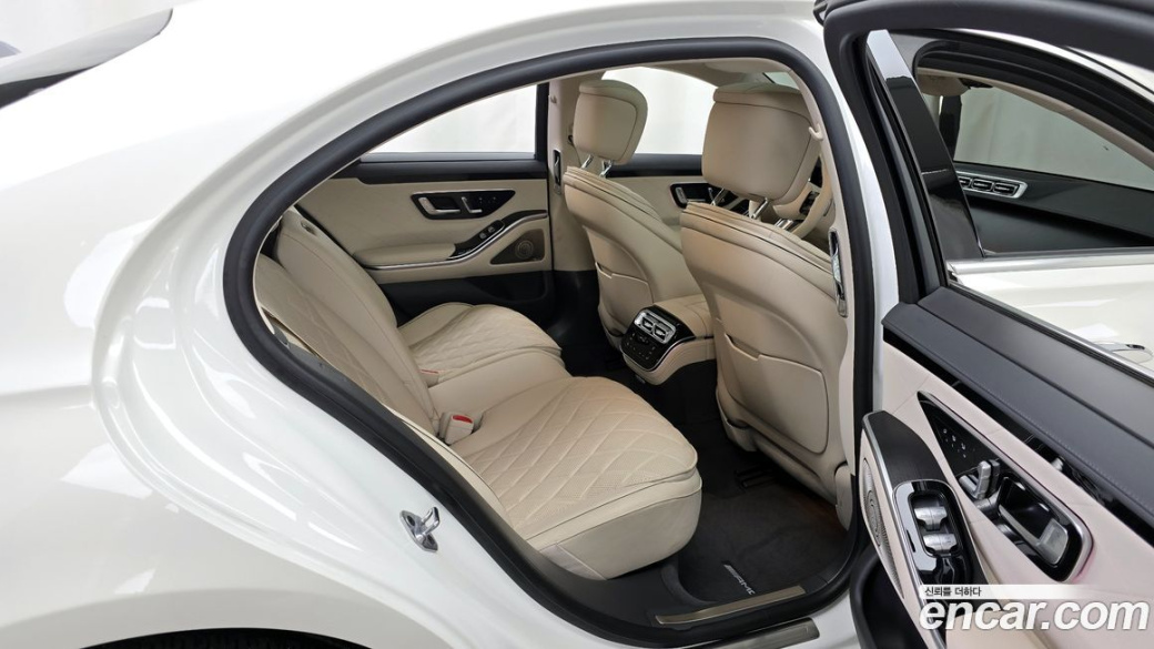 Mercedes-Benz S-Class S400 d 4MATIC, 2023