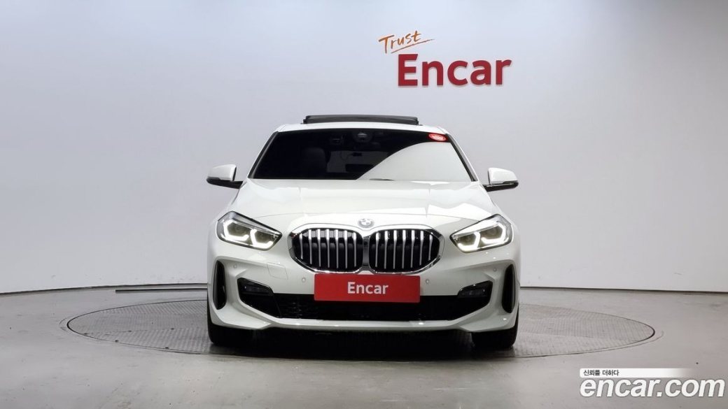 BMW 1-Series 120i M Sports, 2023