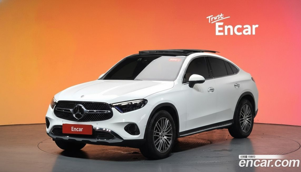 Mercedes-Benz GLC-Class GLC300 4MATIC Avnatgarde Coupe, 2025