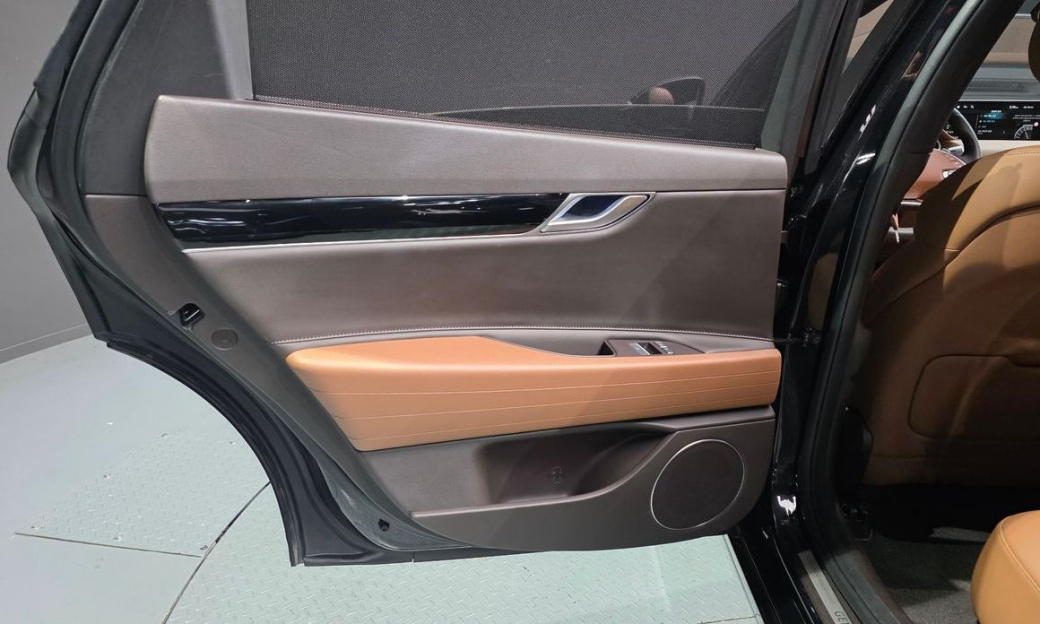 Genesis G80 Gasoline 2.5 Turbo 2WD, 2024
