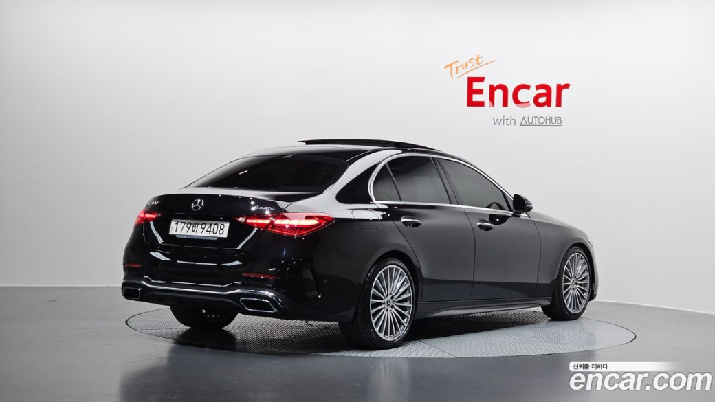 Mercedes-Benz C-Class C300 4MATIC AMG Line, 2023