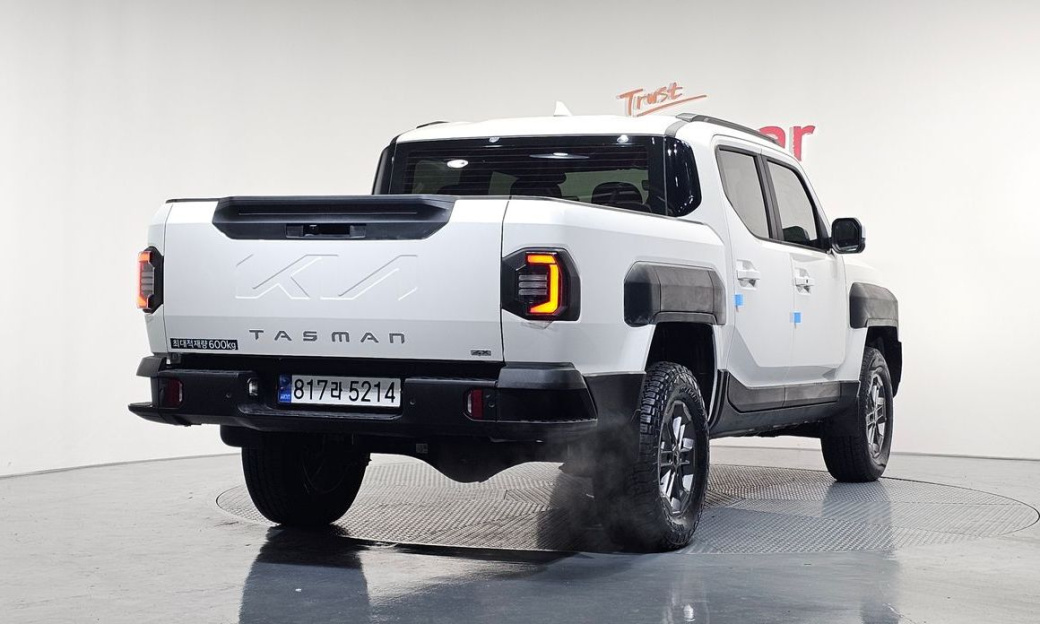 Kia Tasman 2.5T Gasoline 4WD, 2026