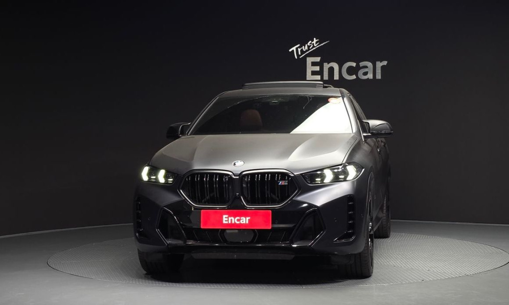 BMW X6 M60i, 2024