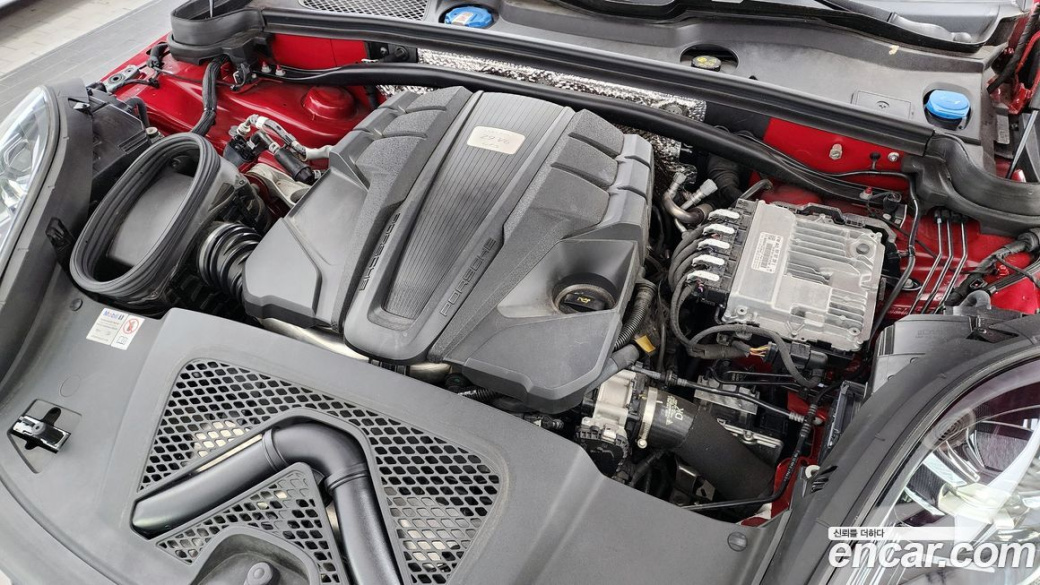 Porsche Macan 2.9 GTS, 2023
