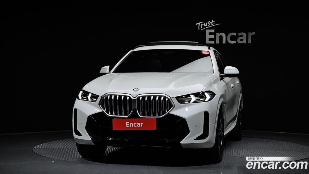 BMW X6 xDrive30d M Sport, 2024
