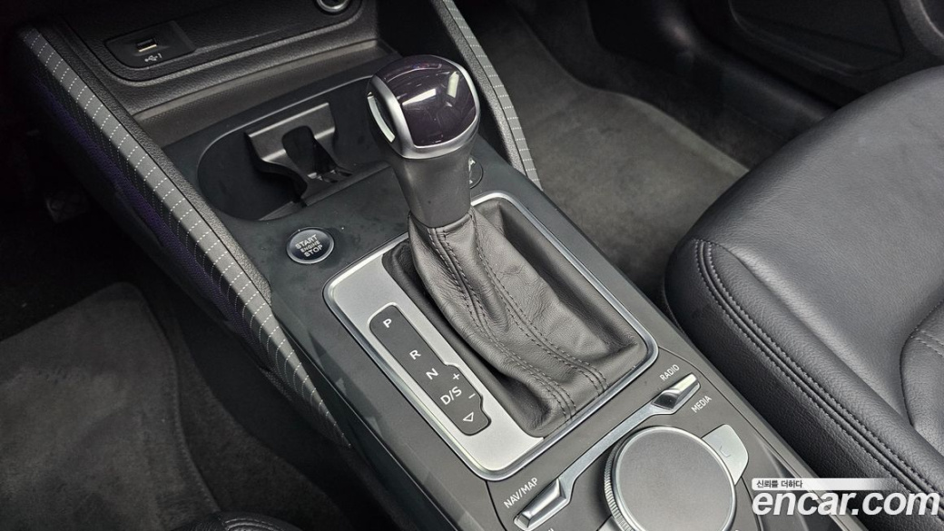 Audi Q2 35 TDI, 2023