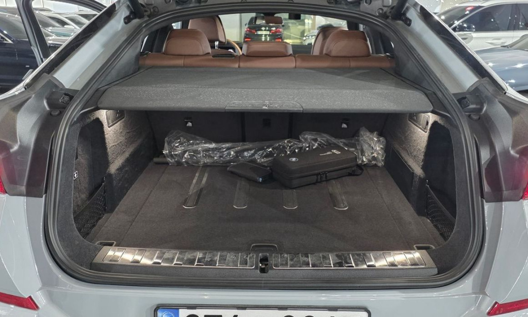 BMW X6 xDrive30d M Sport, 2025