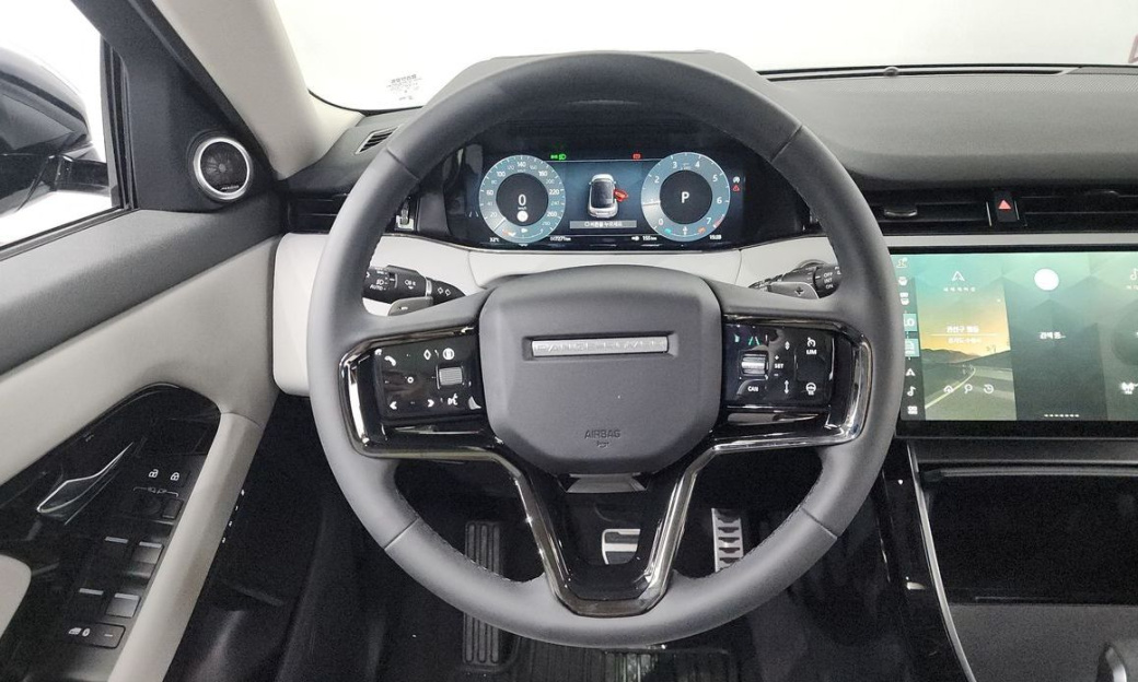 Land Rover Range Rover Evoque P250 Dynamic SE, 2024