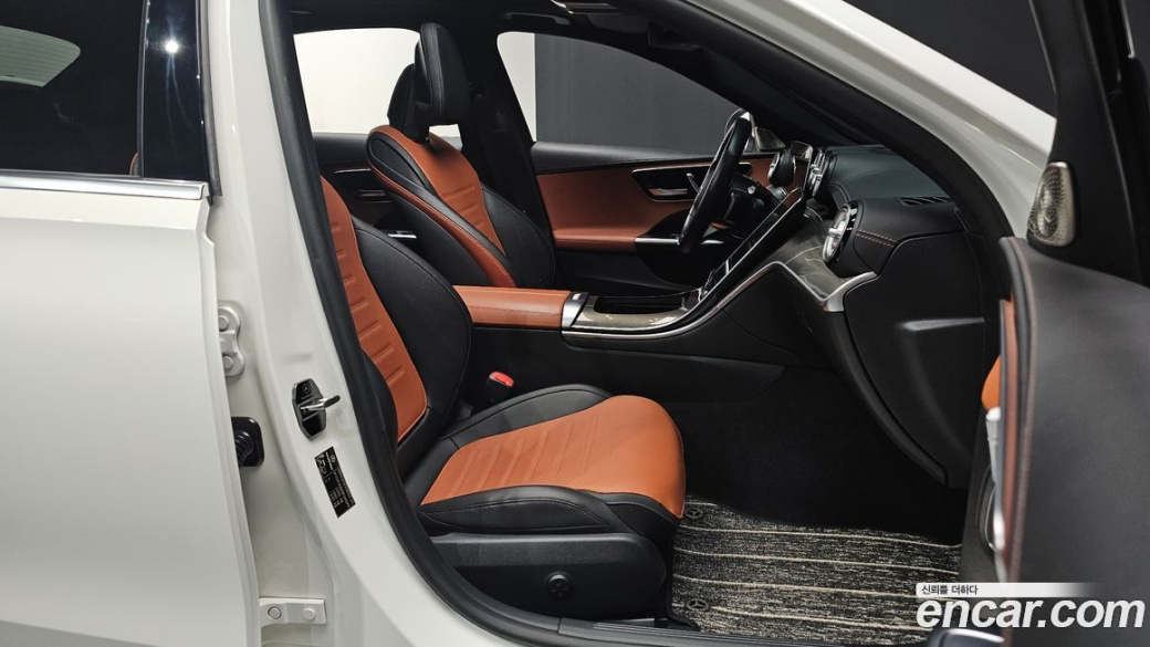 Mercedes-Benz C-Class C300 AMG Line, 2022