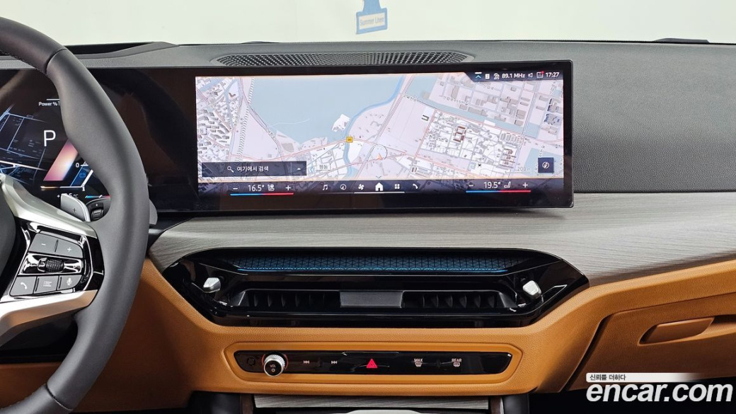 BMW 3-Series 320d, 2025