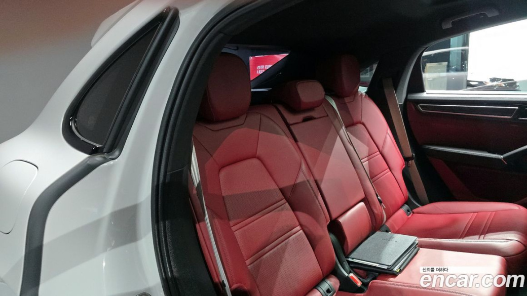 Porsche Cayenne 3.0 COUPE PLATINUM EDITION, 2022