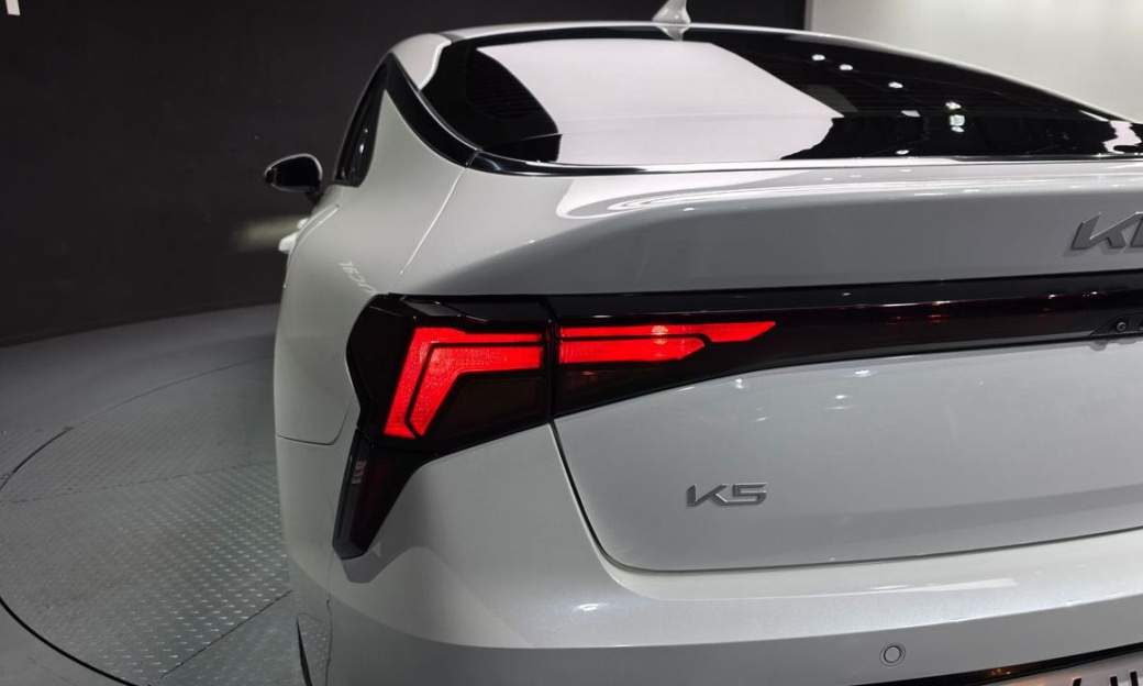 Kia K5 2.0, 2024