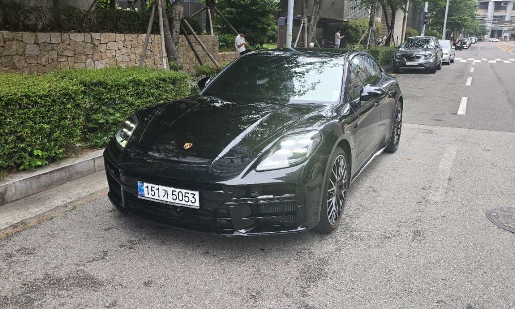 Porsche Panamera 2.9 AWD, 2024