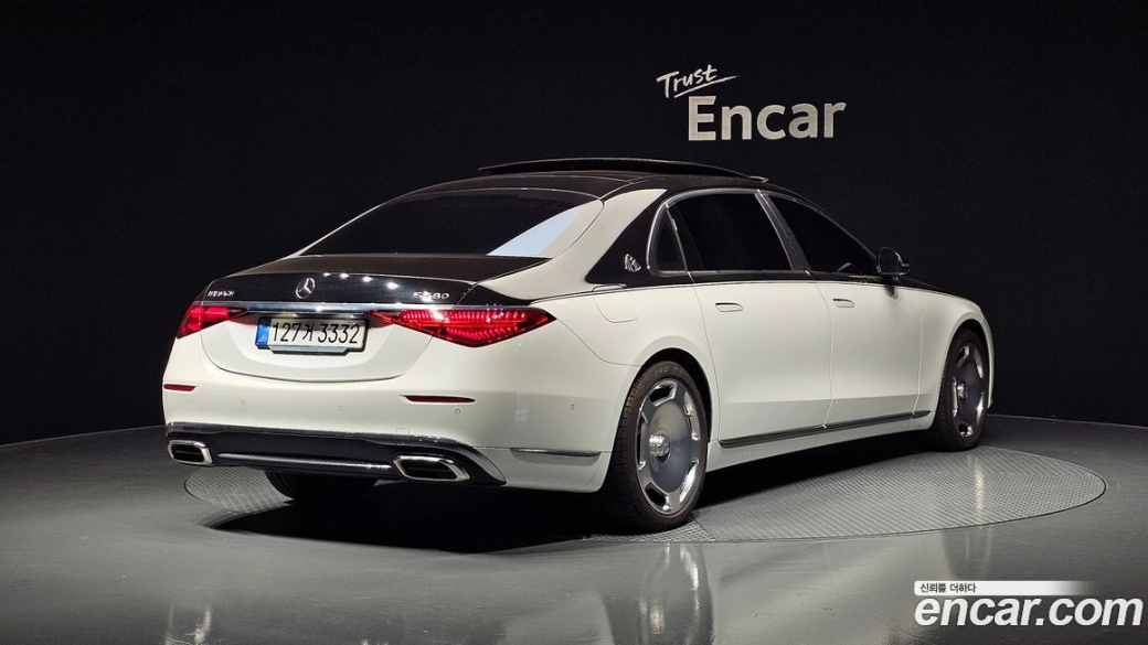 Mercedes-Benz S-Class Maybach S580 4MATIC, 2024