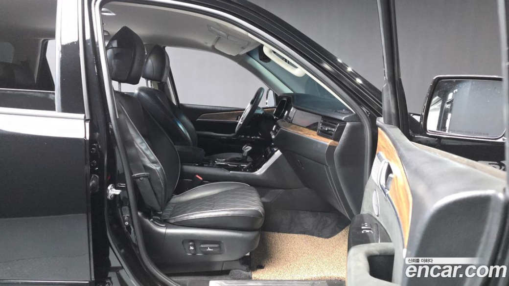 Kia Mohave Diesel 3.0 4WD 6-Seater, 2021