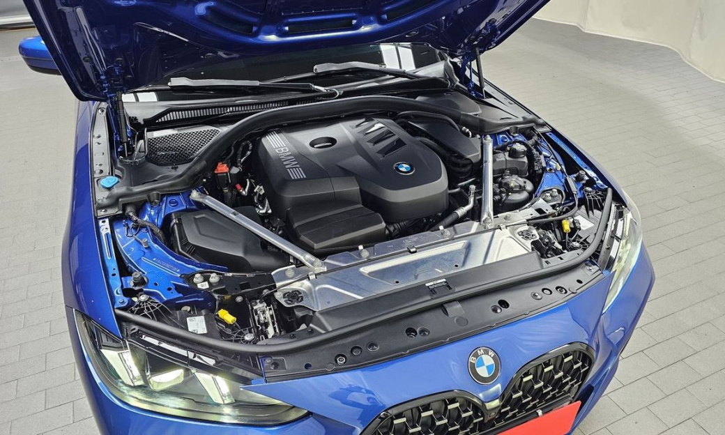 BMW 4-Series 420i M Sport Pro Convertible, 2025