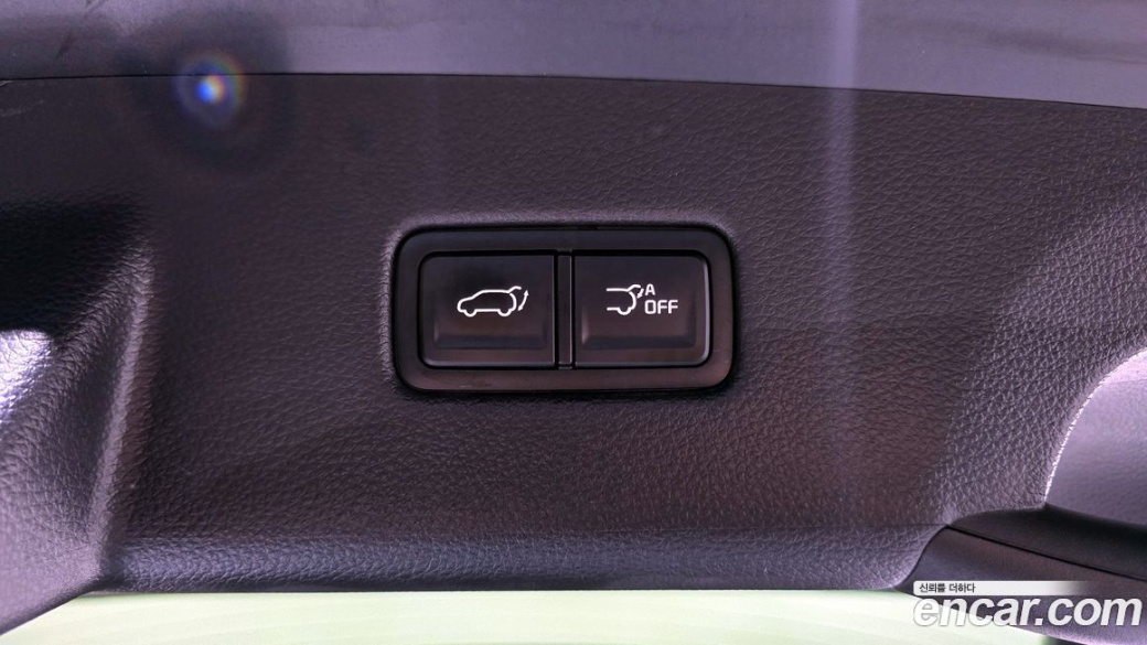 Kia Carnival 9-Seater Signature, 2023