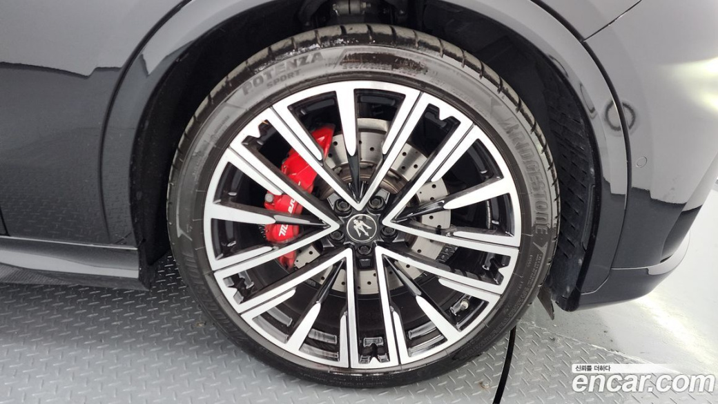 Maserati Grecale 3.0 AWD Trofeo, 2023