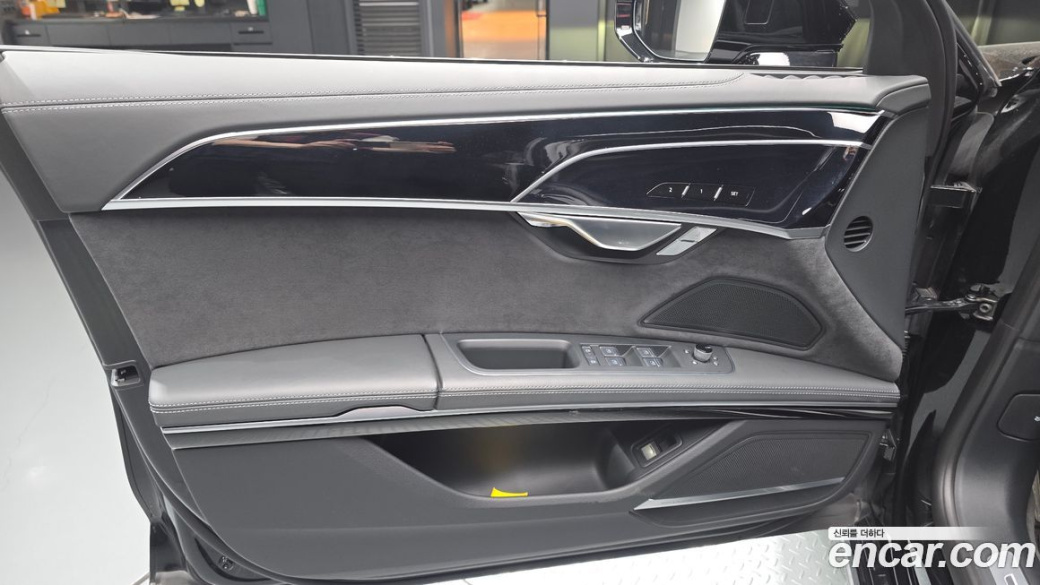 Audi A8 50 TDI Quatrro Black Edition, 2023