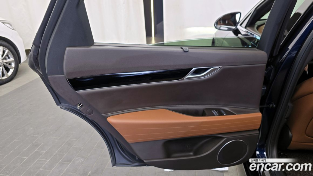Genesis G80 Gasoline 2.5 Turbo 2WD, 2023