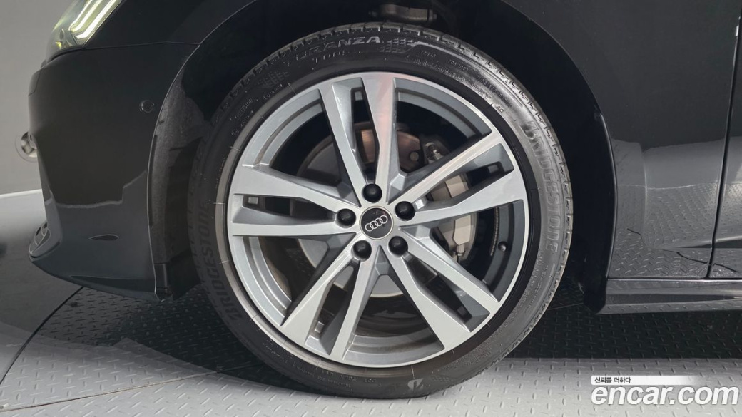 Audi A6 45 TFSI Premium, 2023