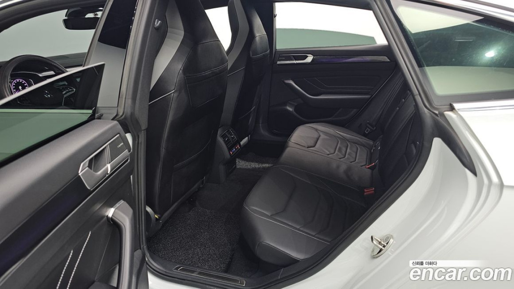 Volkswagen Arteon 2.0 TDI R-LIINE 4Motion, 2023