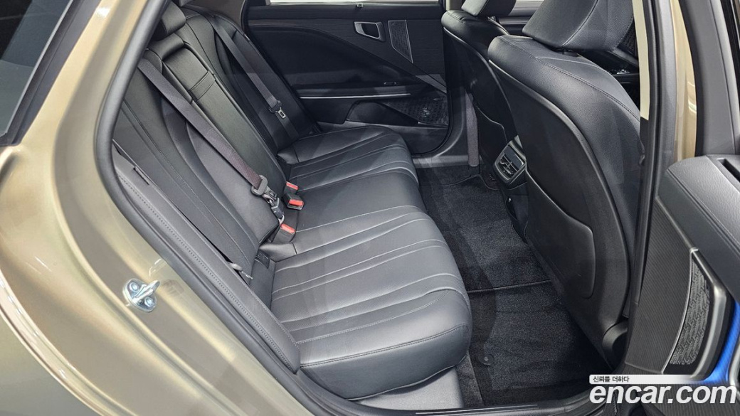 Kia K8 2.5 Gasoline 2WD, 2025