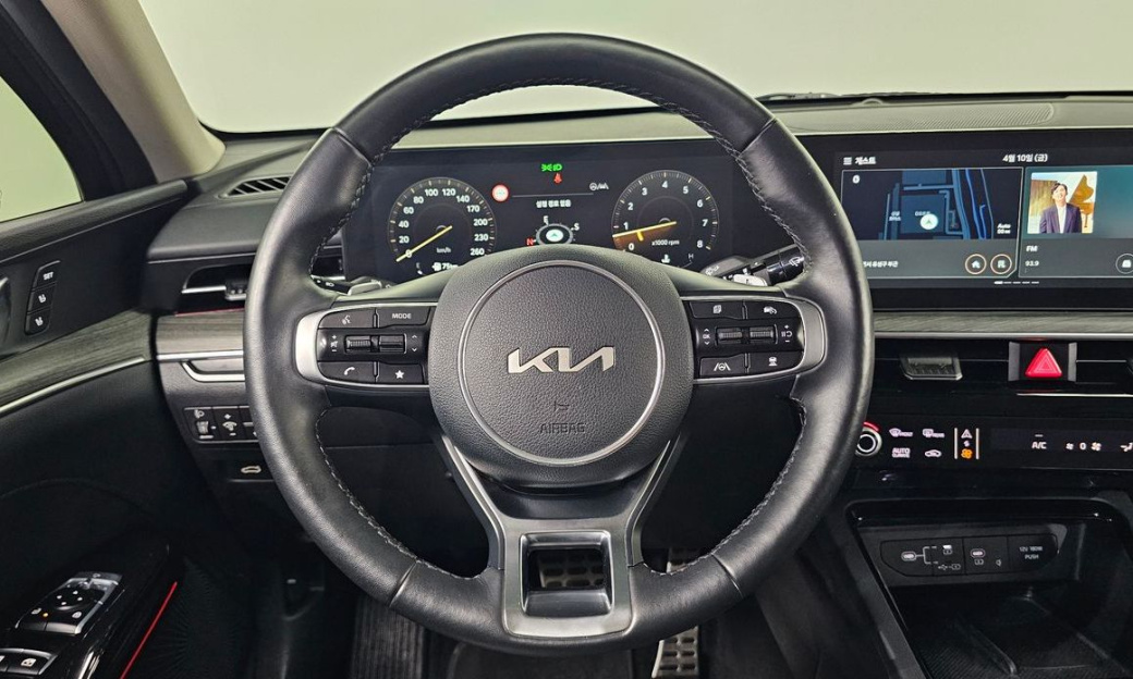 Kia K5 2.0, 2024