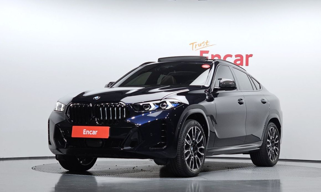 BMW X6 xDrive40i M Sport, 2025