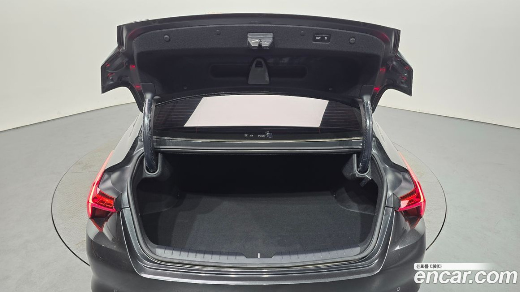 Kia K8 2.5 Gasoline 2WD, 2024