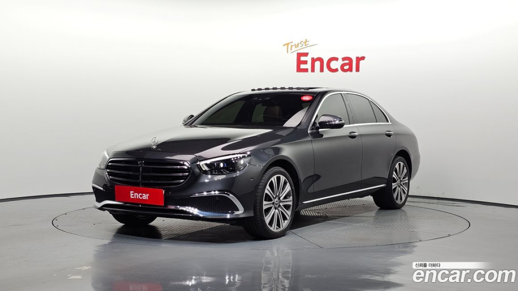 Mercedes-Benz E-Class E350 4MATIC Exclusive, 2023