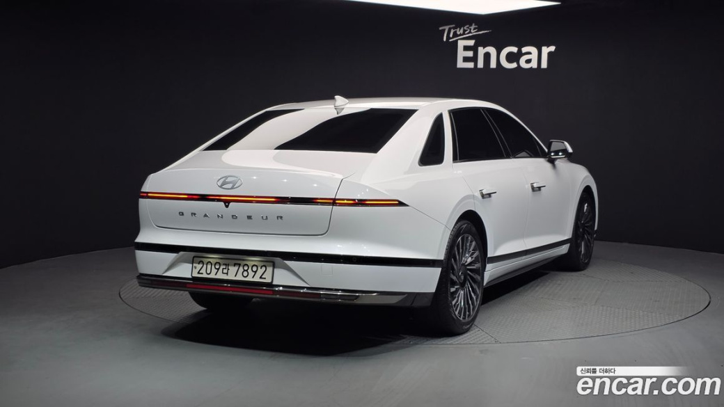 Hyundai Grandeur 2,5 Gasoline 2WD, 2023