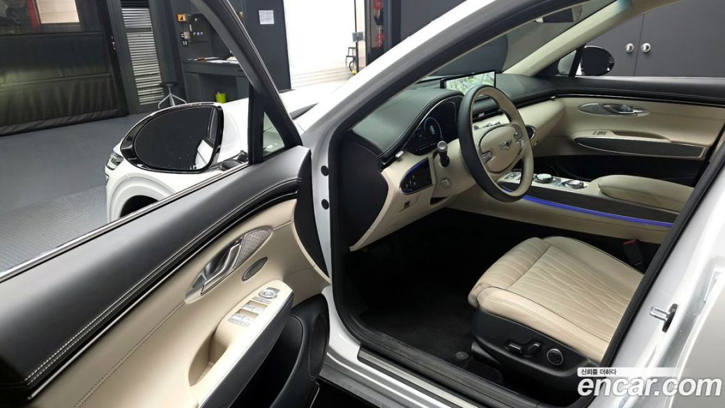Genesis GV70 2.5T Gasoline 2WD, 2024
