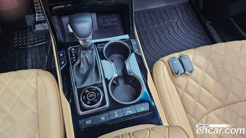 Kia Mohave Diesel 3.0 4WD 7-Seater, 2021