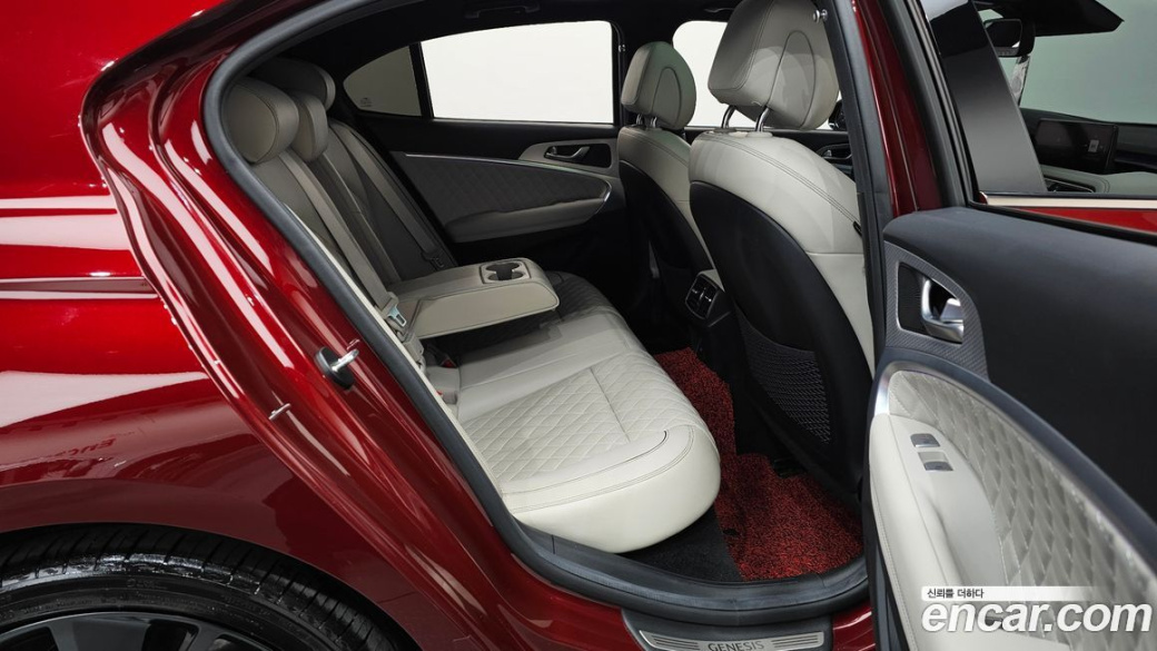 Genesis G70 Gasoline 2.0T 2WD, 2023