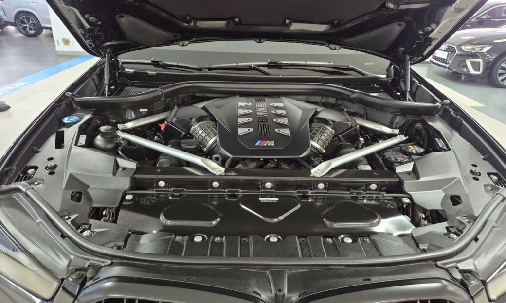 BMW X6 M60i, 2024