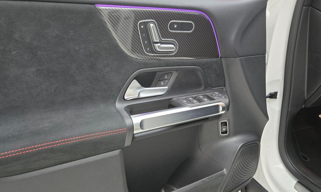 Mercedes-Benz GLB-Class AMG GLB35 4MATIC, 2025