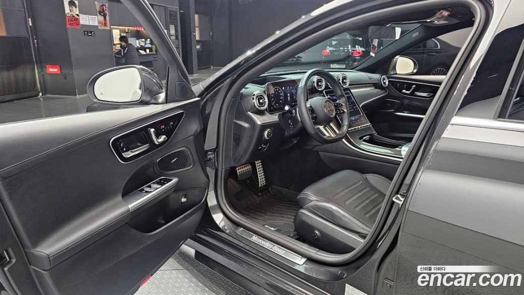 Mercedes-Benz C-Class C300 AMG Line, 2022