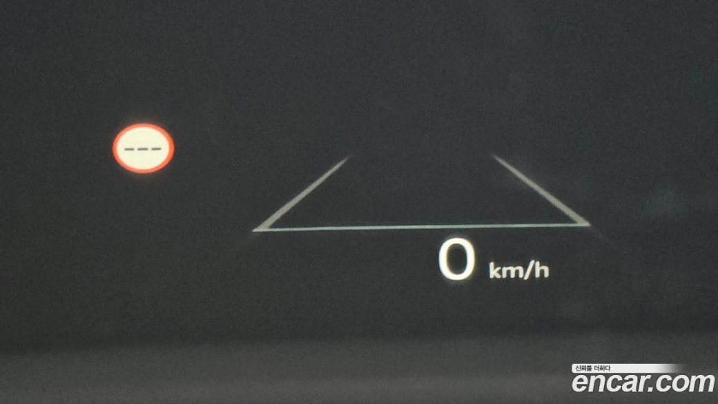 Kia Carnival 9-Seater Gravity, 2024