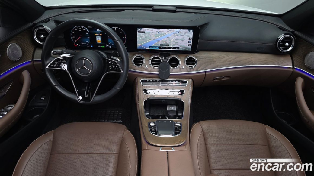 Mercedes-Benz E-Class E220d 4MATIC Exclusive, 2023