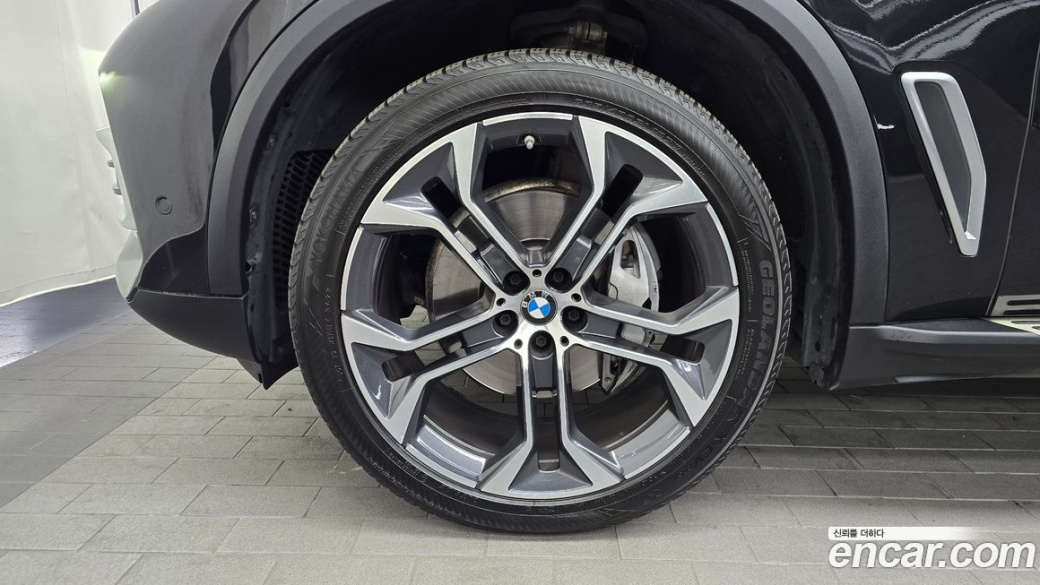 BMW X5 xDrive 30d xLine, 2022