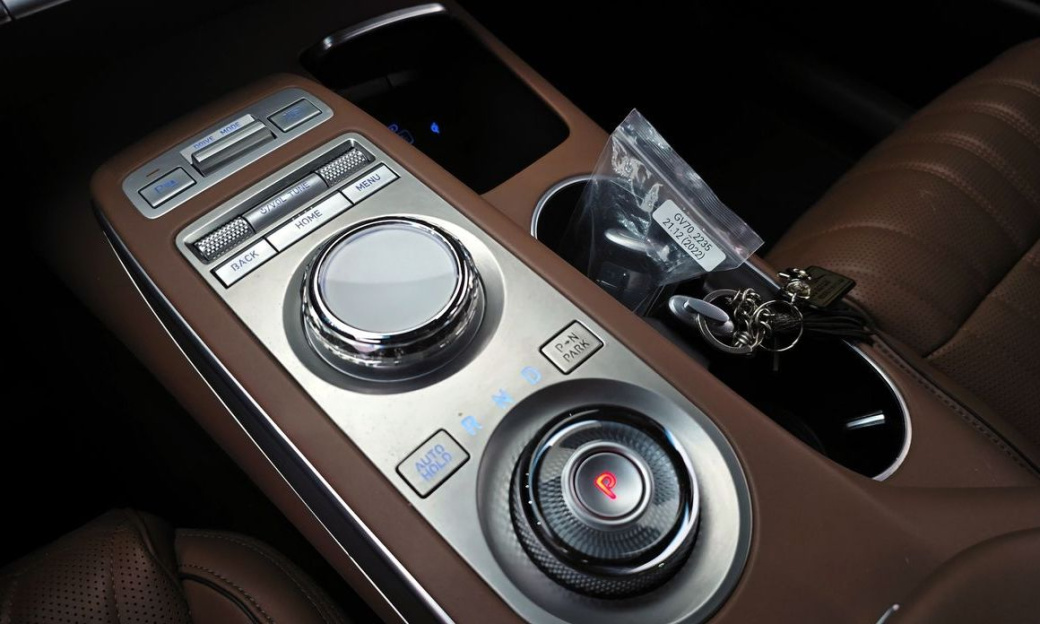 Genesis GV70 2.2 Diesel 2WD, 2022