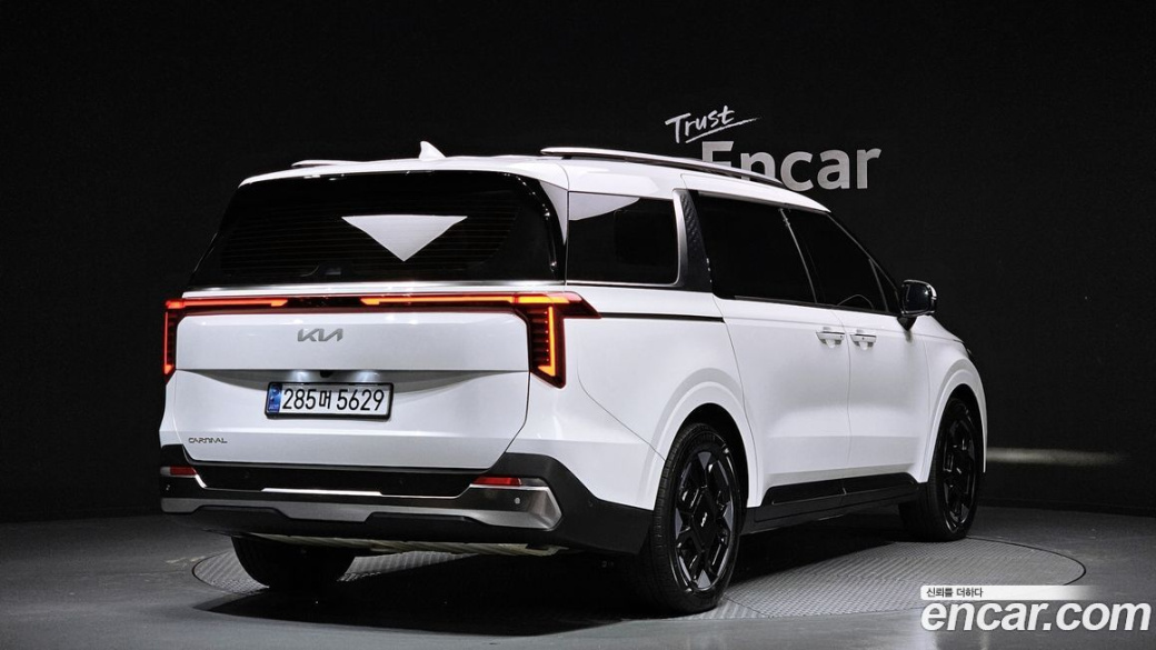 Kia Carnival 7-Seater Noblesse, 2025
