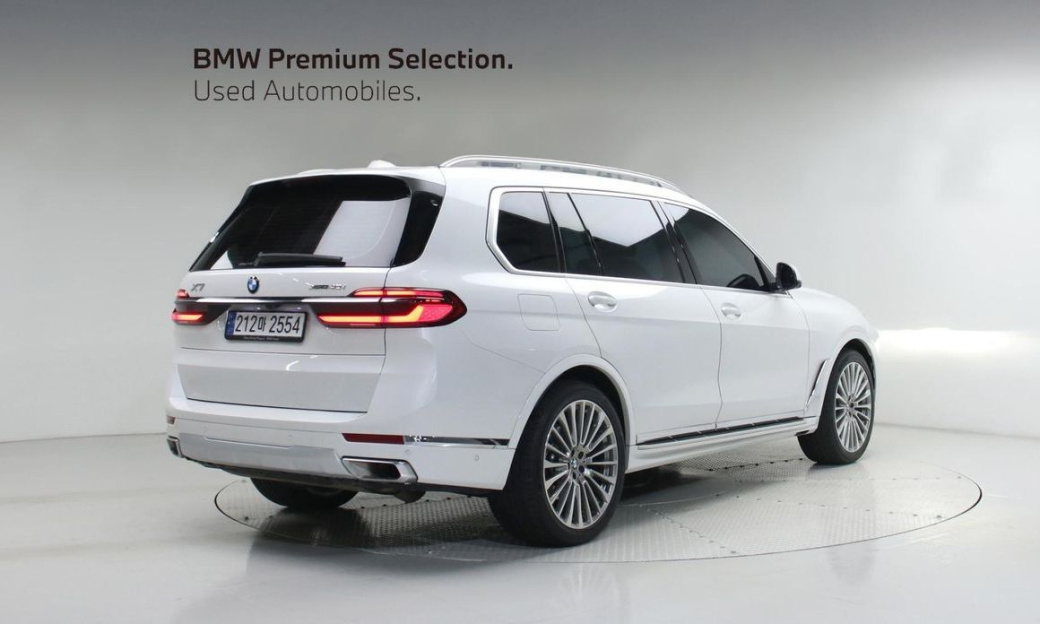 BMW X7 xDrive 40i Design Pure Excellence 7-Seater, 2024