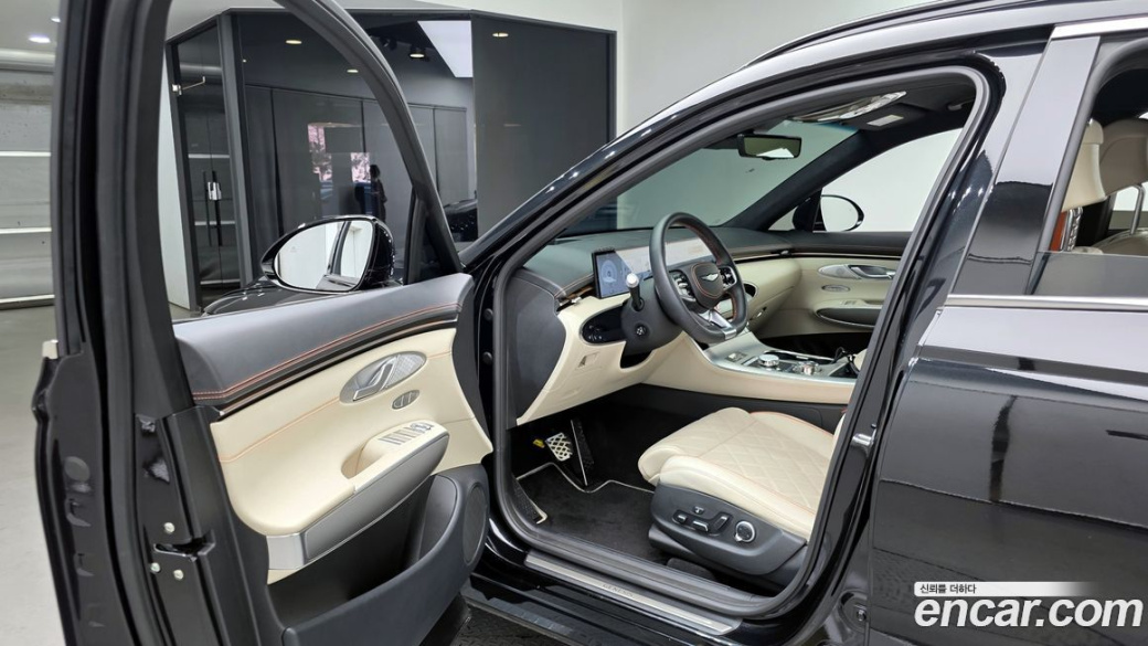 Genesis GV70 2.5T Gasoline AWD, 2025