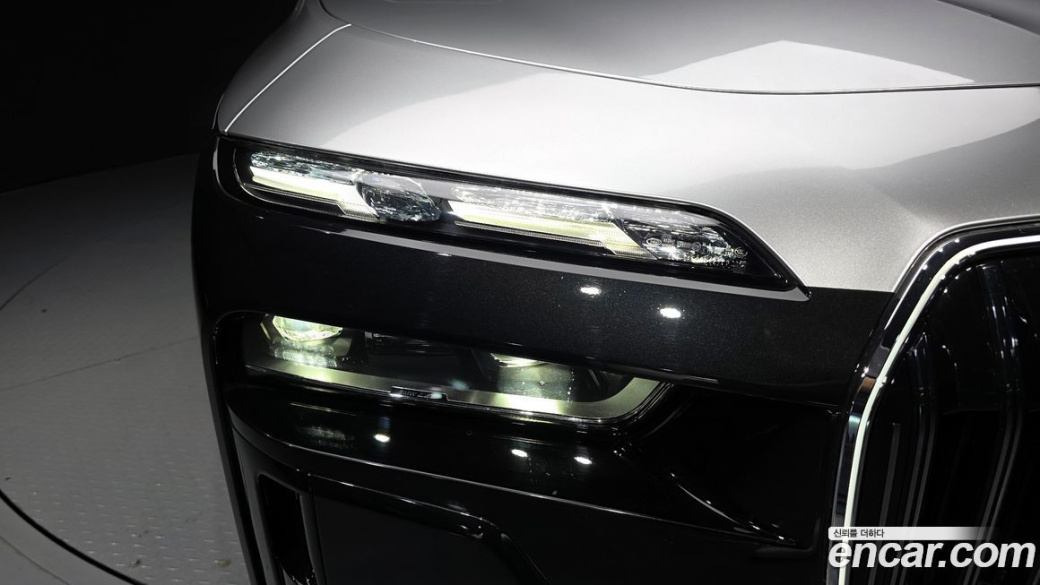 BMW 7-Series 740i sDrive M Sport, 2023