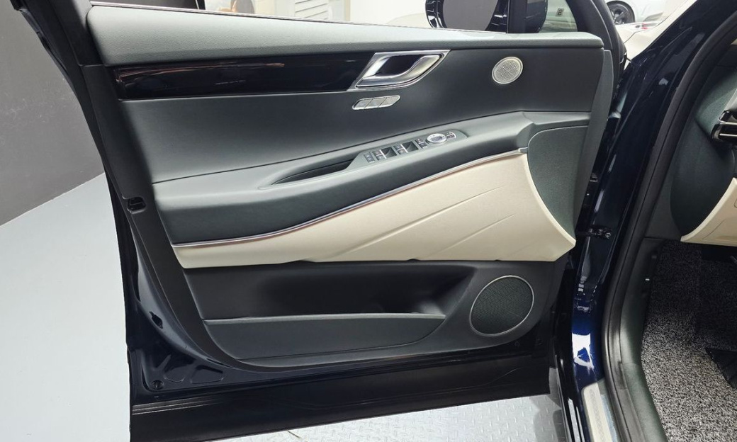 Genesis GV80 2.5T Gasoline AWD, 2025