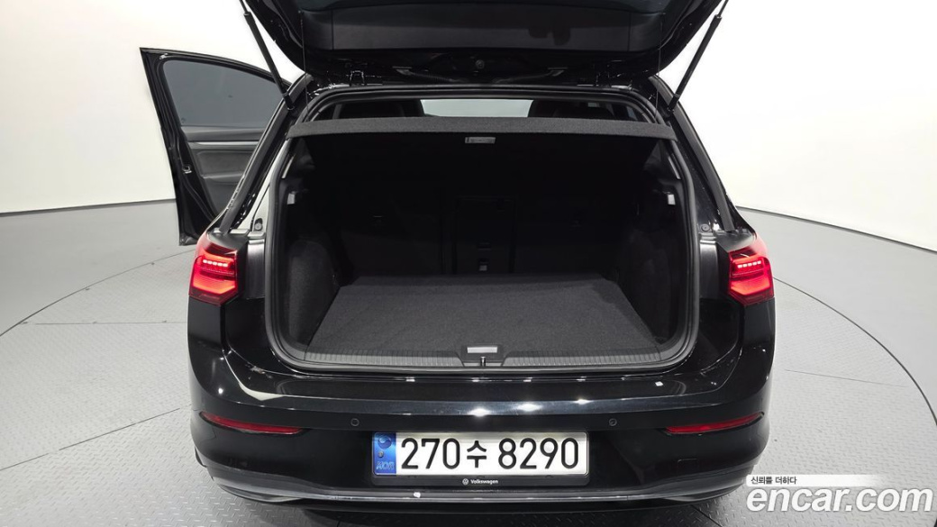 Volkswagen Golf 2.0 TDI Prestige, 2024