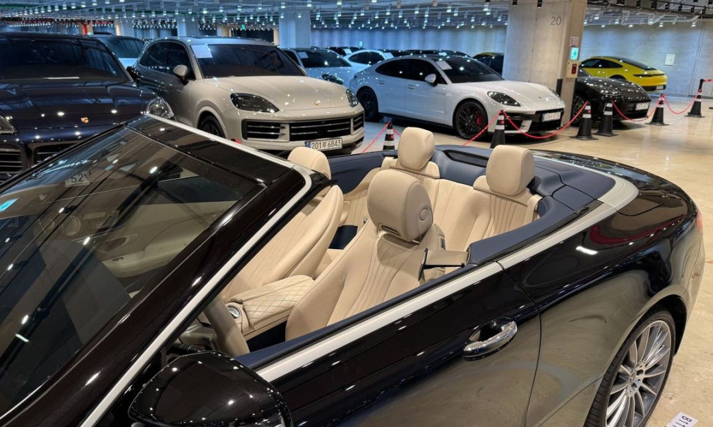 Mercedes-Benz E-Class E450 4MATIC Cabriolet, 2023